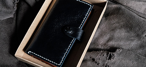 High-Class Leather Covers for Smartphones