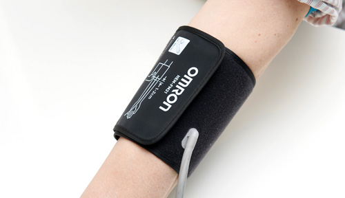 Cuff for blood pressure sensor